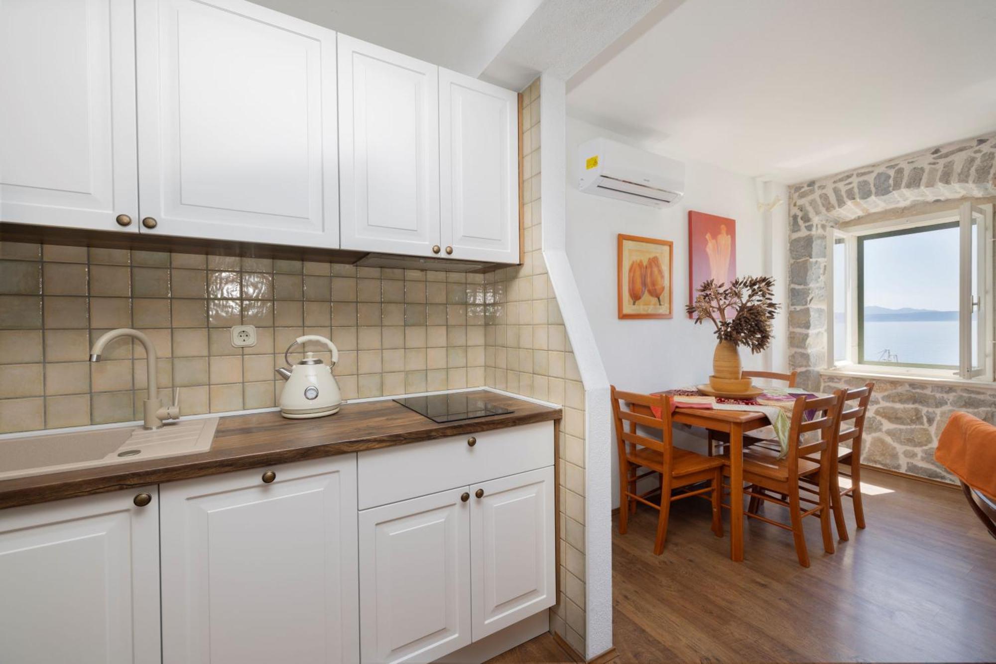 Jasminka Apartments Подгора Экстерьер фото