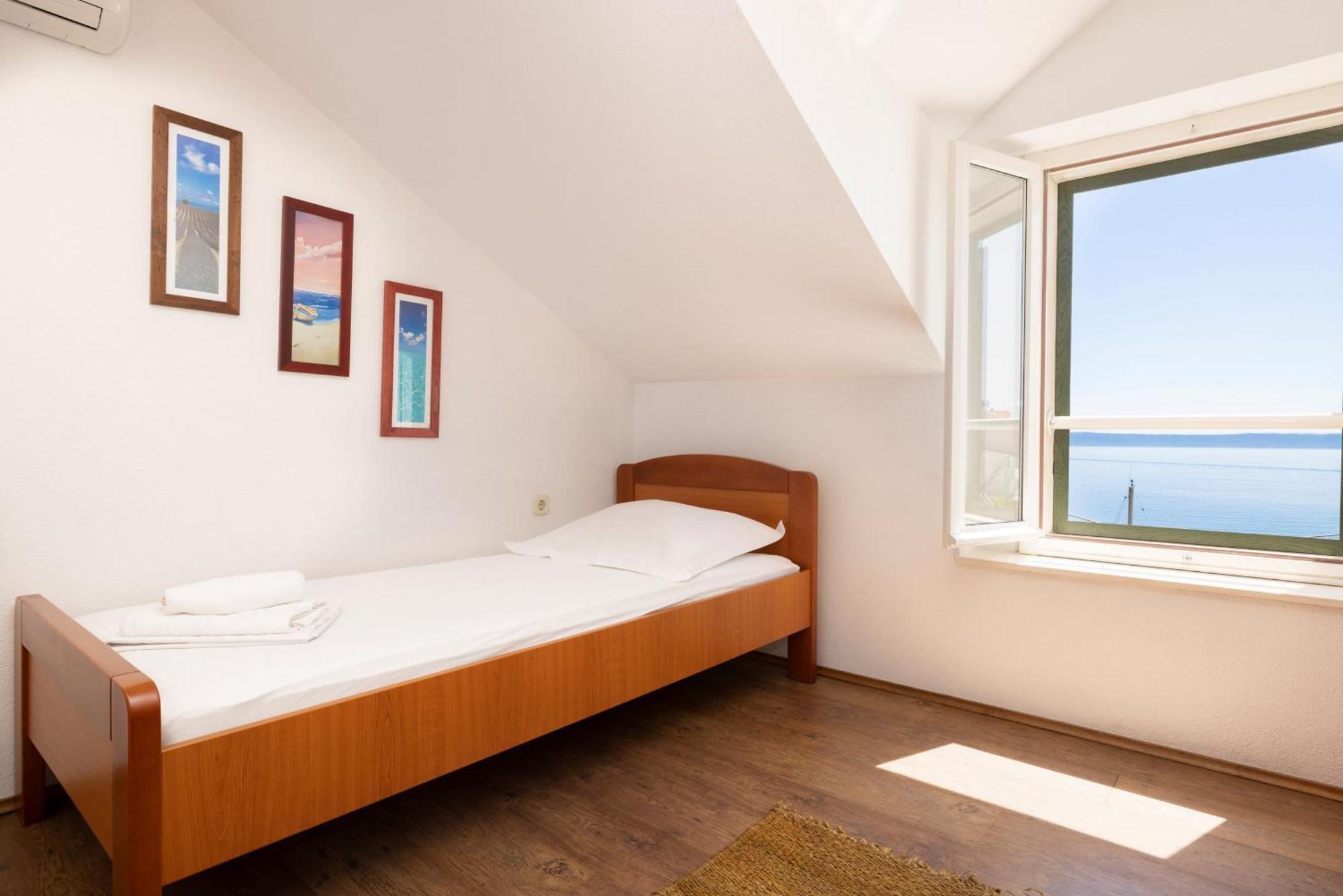 Jasminka Apartments Подгора Экстерьер фото