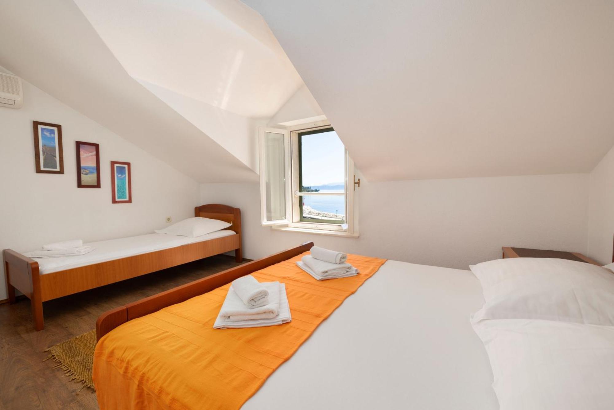 Jasminka Apartments Подгора Экстерьер фото